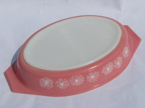 photo of pink & white daisy vintage Pyrex divided casserole dish w/ glass cover #3