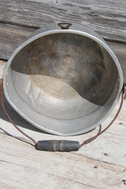 photo of primitive bucket clothespins, 200+ vintage wood clothespins in old jelly kettle #8