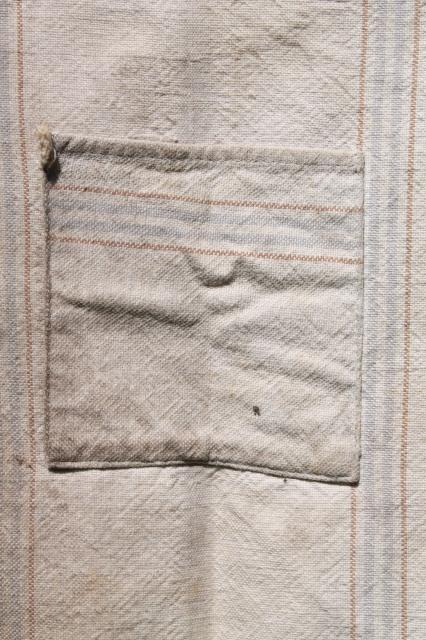 photo of primitive grubby homespun work apron lot, antique vintage cotton flour sack fabric aprons #5