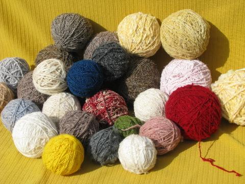 photo of primitive hand-spun wool yarn lot, rustic primitive colors and undyed #1