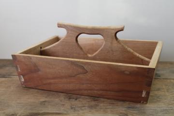 catalog photo of primitive heart handled wood utensil box, vintage dovetailed tote natural scrubbed wood 