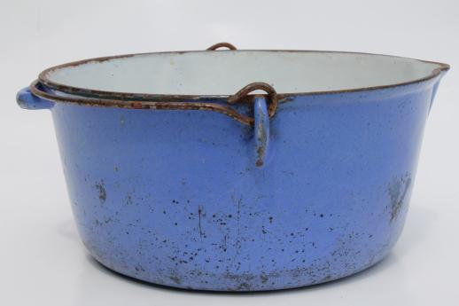 photo of primitive old blue & white enamel cast iron pot w/ wire bail handle for campfire cooking #7