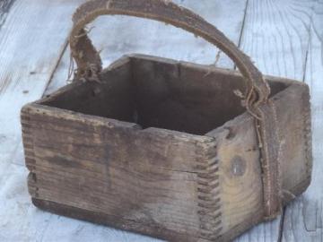 catalog photo of primitive old box tool tote or farm basket, vintage wood crate w/ handle