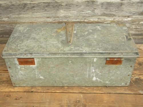 photo of primitive old galvanized tool chest storage box, vintage garden shed #5