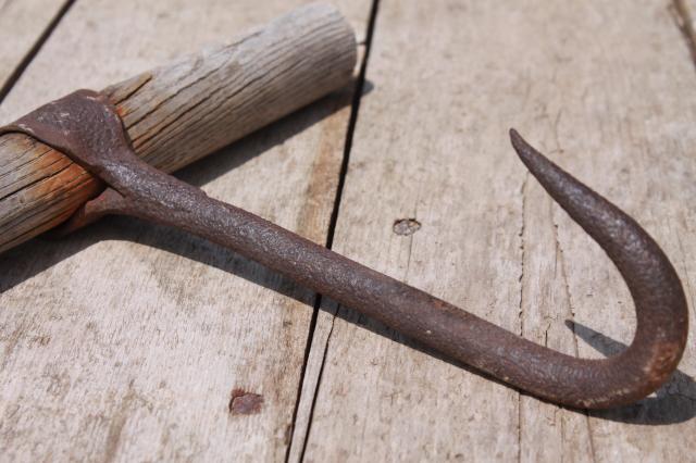 photo of primitive old hand forged iron hook, bale hook or butcher's meat hook, early 1900s antique #7