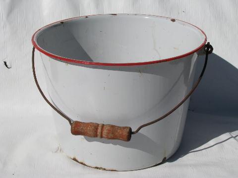 photo of primitive old leaky farm kitchen pail, graniteware enamel bucket #2