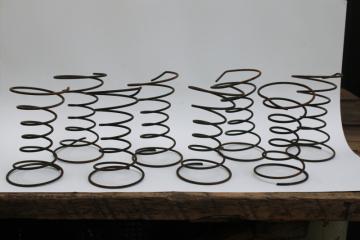catalog photo of primitive old rusty steel bedsprings, 8 short fat hourglass shape bed springs for decor or crafts 