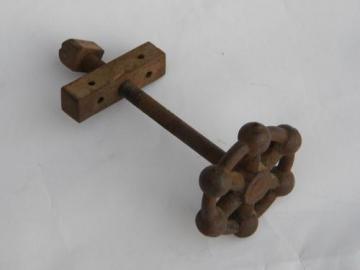 catalog photo of primitive old screw with cast iron hand wheel handle w/rusty patina