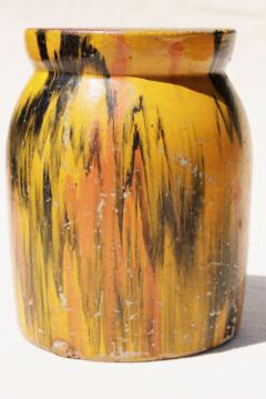 catalog photo of primitive old stoneware crock jar w/ marbled swirl painted finish, vintage roadside pottery