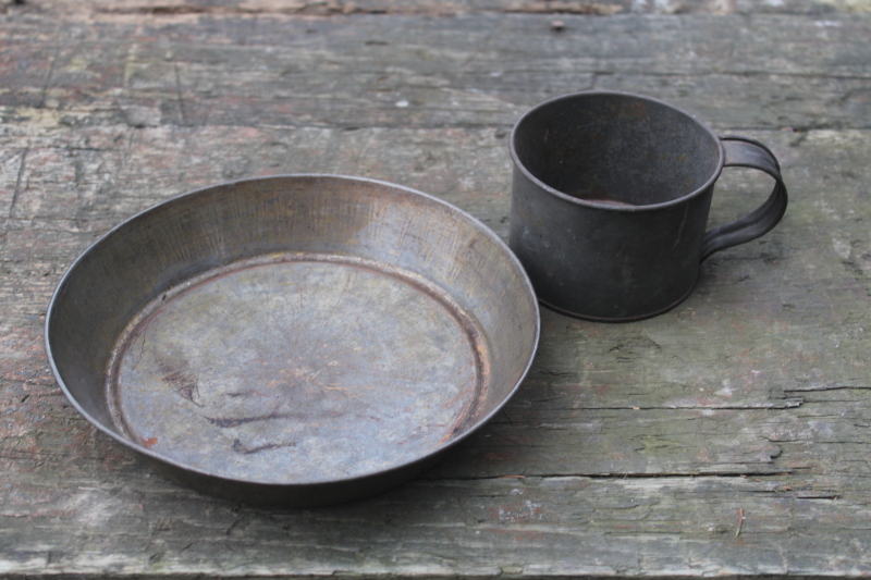 photo of primitive old tin plate & cup, rustic western cowboy vintage pan and mug  #1