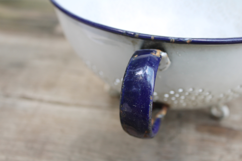 photo of primitive old white enamelware colander strainer round bowl w/ handle, vintage farmhouse  #7