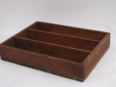 photo of primitive old wood knife box, vintage flatware / kitchen utensil tray #1