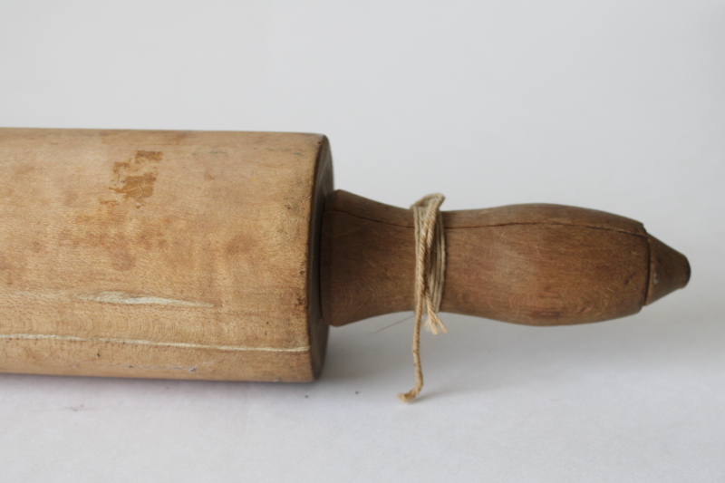 photo of primitive old wood rolling pin, vintage french country kitchen style well worn wooden rolling pin  #3