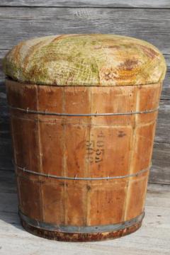 catalog photo of primitive old wooden barrel storage seat, vintage wood bucket sewing box?