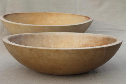 photo of primitive old wooden nesting bowls, vintage Munising wood salad bowl & dough bowl #3