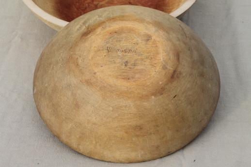 photo of primitive old wooden nesting bowls, vintage Munising wood salad bowl & dough bowl #6