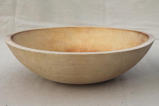 photo of primitive old wooden nesting bowls, vintage Munising wood salad bowl & dough bowl #8