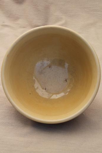 photo of primitive old yellow ware pottery bowl, antique vintage yellow mixing bowl #2