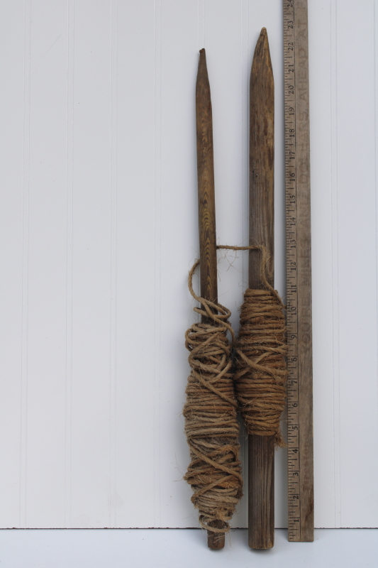 photo of primitive rustic old farm tool, garden row marker wood stakes w/ sisal baling twine rope #3