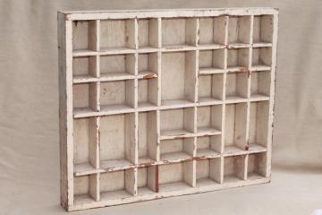 catalog photo of primitive rustic vintage wood shadowbox w/ cubbyholes, shabby rough old paint