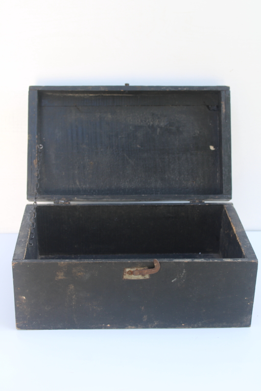 photo of primitive vintage carpenter's tool box, heavy wood toolbox w/ original painted finish  #8