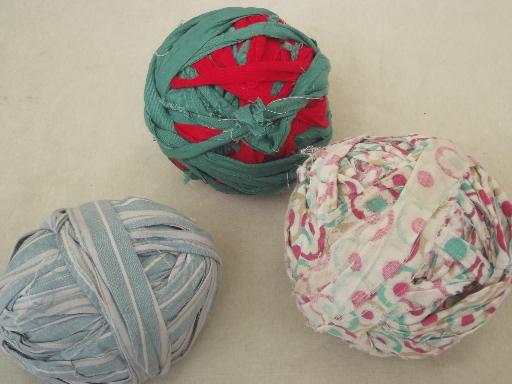 photo of primitive vintage cotton rag balls lot, 30s & 40s prints & colors #3