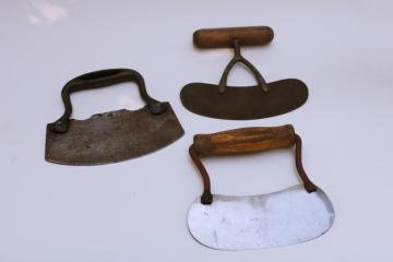 catalog photo of primitive vintage kitchen tools, lot of three old & antique hand choppers carbon steel knives 