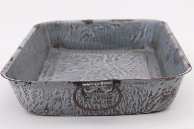 photo of primitive vintage spatterware enamel ware baking pan w/ tray handles, old grey graniteware #2