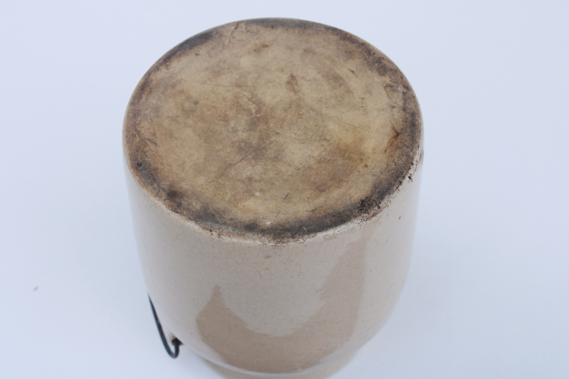 photo of primitive vintage stoneware crock jar with wire bail wood handle, old antique pottery  #7