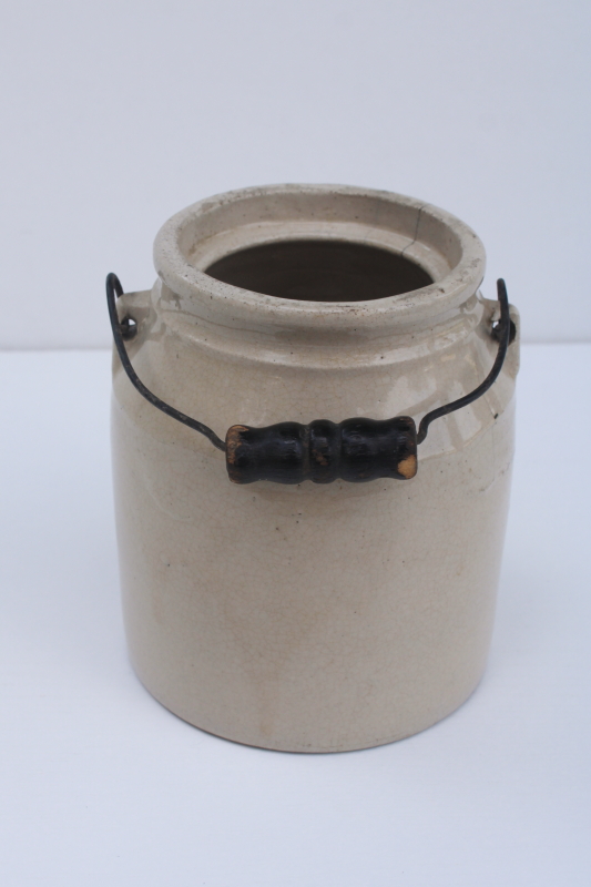 photo of primitive vintage stoneware crock jar with wire bail wood handle, old antique pottery  #9