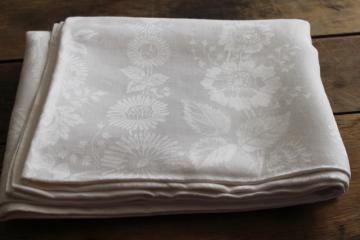 catalog photo of pure linen damask vintage tablecloth banquet table size, floral pattern damask fabric