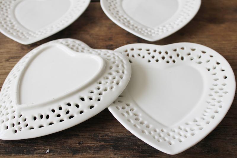 photo of pure white porcelain china heart shape plates or plaques, reticulated lace edge #3