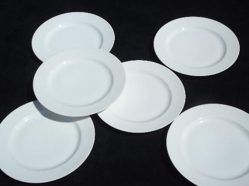 photo of pure white porcelain plates, vintage Haviland France, Complice Blanc style #1