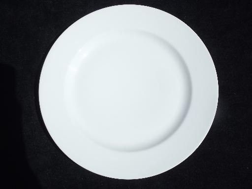 photo of pure white porcelain plates, vintage Haviland France, Complice Blanc style #2