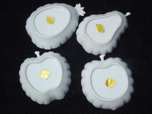 photo of pure white porcelain side plates for seeds & fruit pits, fruit shapes #4