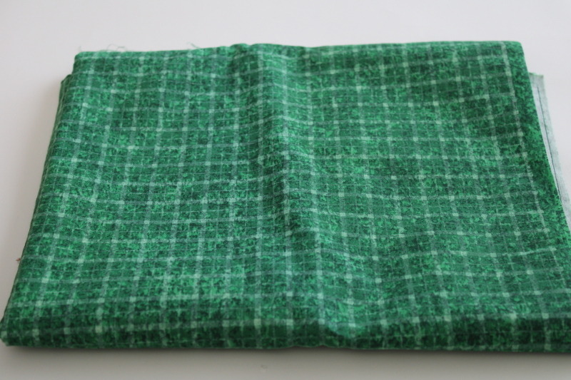 photo of quilting weight cotton fabric, clover & kelly green checked plaid print #1