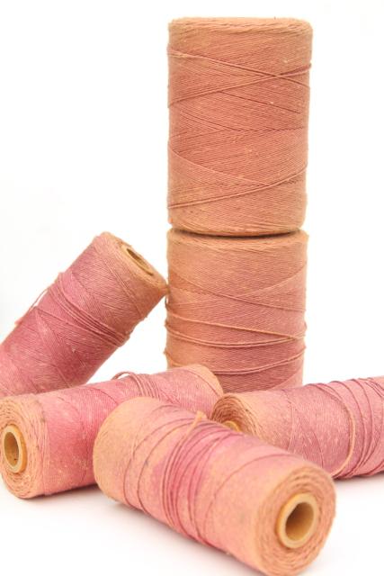 photo of rainbow of vintage cotton string spools, baker's twine cord yarn or weaving thread #20