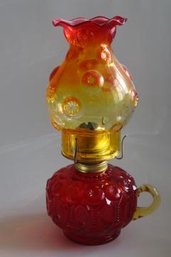 catalog photo of rare Moon & Stars pattern glass oil lamp w/ chimney shade, vintage LE Smith glass amberina color 