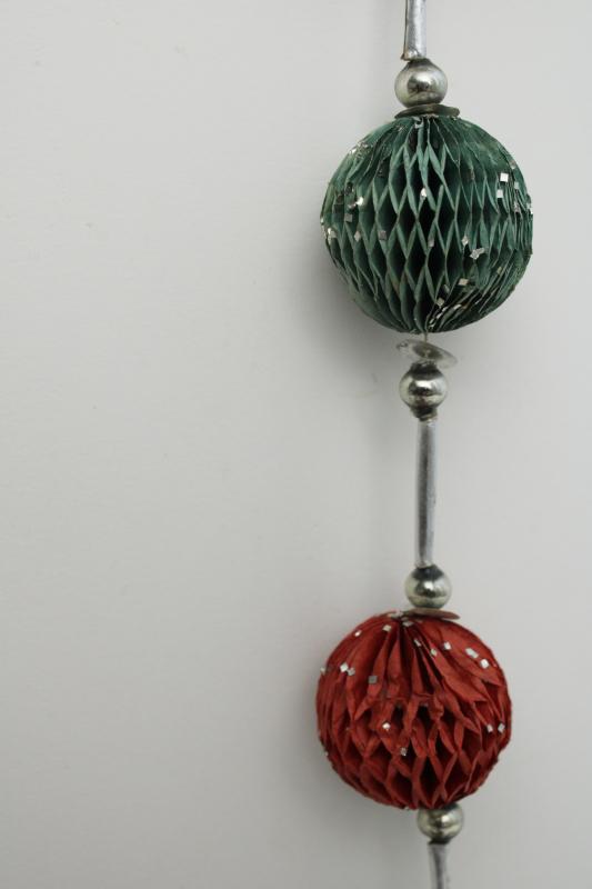 photo of rare old Christmas garland decoration, string of red & green honeycomb paper balls  #4