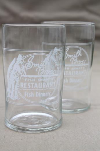 photo of rare old glass tumblers advertising Smith Bros Fish Shanty restaurant Port Washington #1