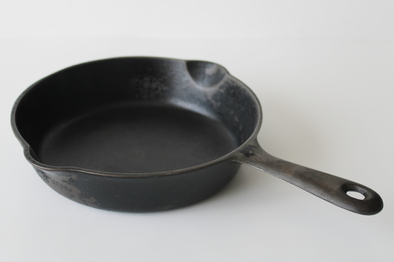 photo of rare vintage Griswold cast iron Good Health Skillet 5 numbered 655, 7 3/4 diameter frying pan  #1