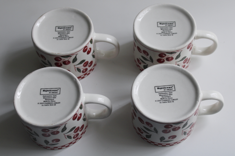 photo of red cherries jubilee print Oneida Majesticware ceramic mugs, vintage set of 4  #3