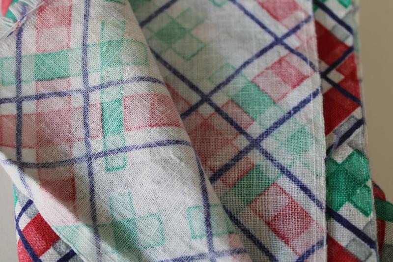 photo of red / green / grey checked plaid print cotton feedsack fabric, 40s 50s vintage #3