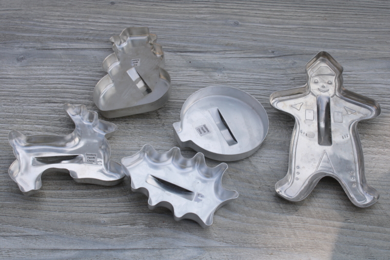 photo of reproduction vintage Mirro silver aluminum cookie cutters, Gooseberry Patch Christmas cookie cutters #3