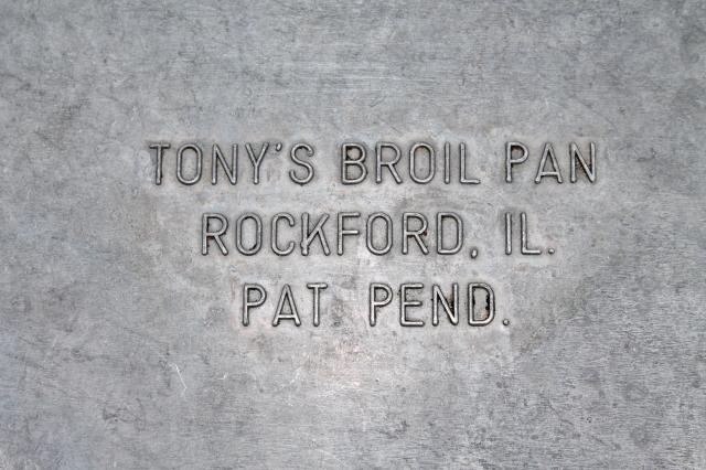photo of restaurant grade cast aluminum cookware Tony's Broil Pan Mayflower  Rockford, Ill #5