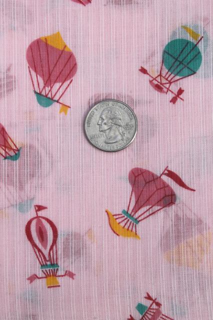 photo of retro 1950s vintage fine cotton lawn or voile w/ hot air balloons print on pink #1