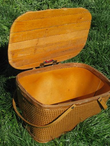 photo of retro 40s 50s vintage picnic hamper, basket w/ original Red-Man label #3