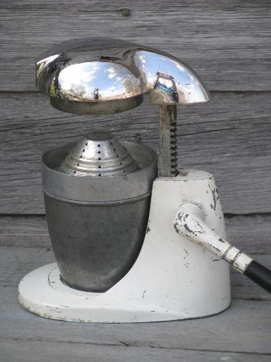 photo of retro 50s vintage Juice-King orange juicer, hand-operated metal reamer #2