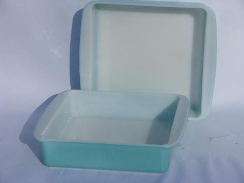 photo of retro aqua / white vintage Pyrex glass baking dishes, square pans #2