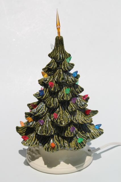 photo of retro ceramic Christmas tree, lighted electric tabletop tree lamp w/ tiny plastic lights #4